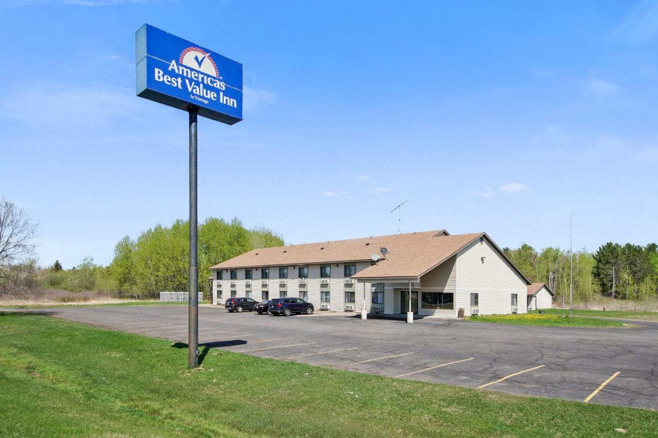 HOTEL AMERICAS QUALITY INN & SUITES - FINLAYSON, MN 3* (United States) -  from US$ 61 | BOOKED